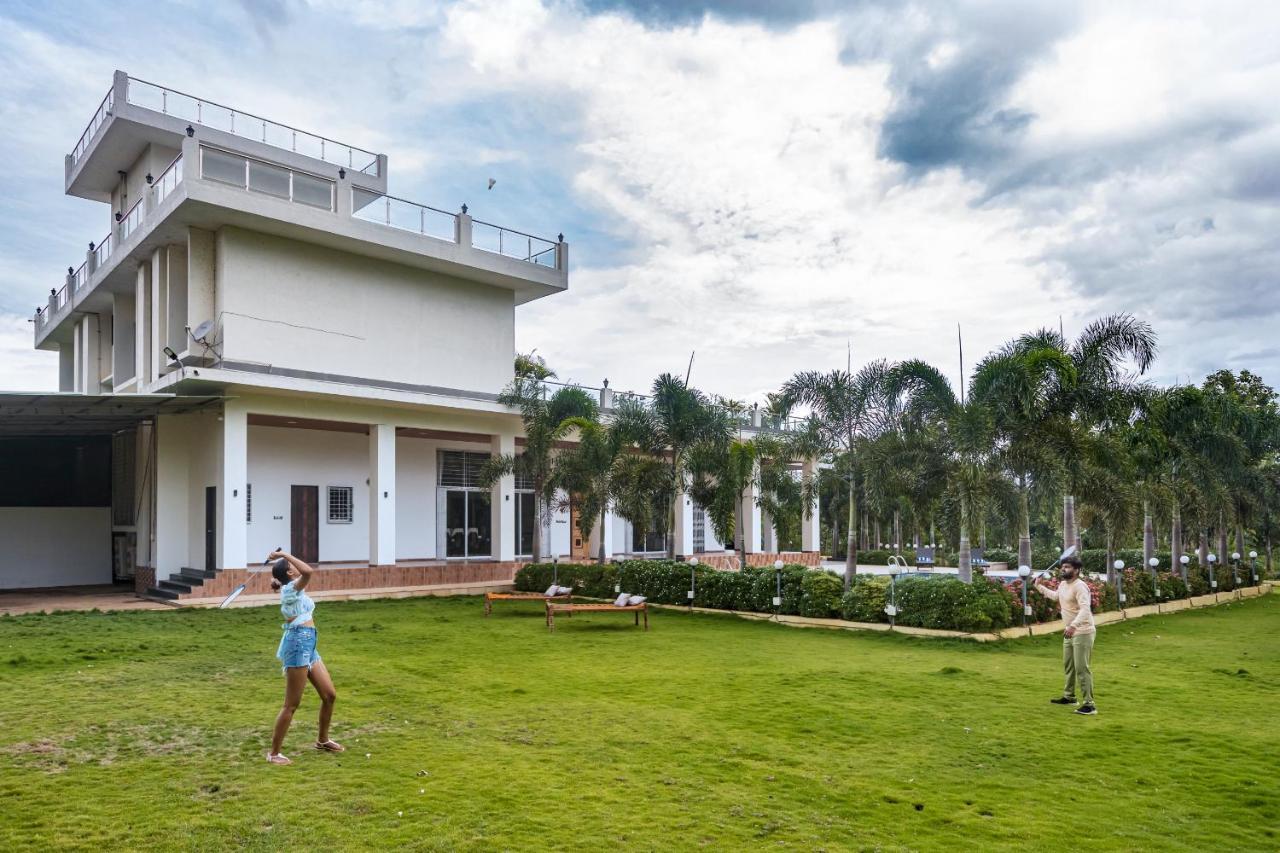 Saffronstays Odyssey, Karjat - 10 Acres Pet-Friendly Estate With Swimming Pool Chinchavli Exterior foto